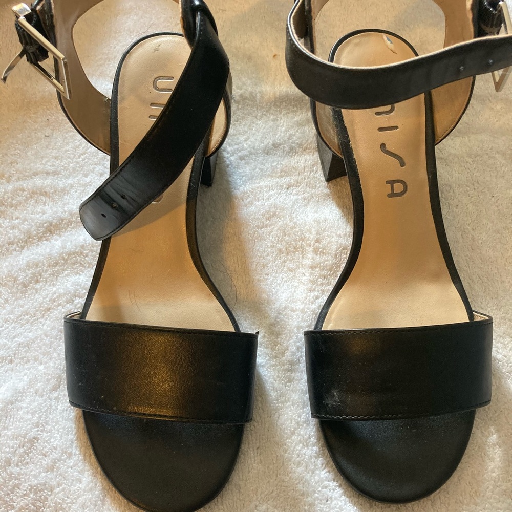 Black unisa sandals